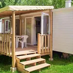 Parque de Campismo U Pezzo - Mobil Premium Climatise 4 Pieces 6/8 Personnes Mae-2285