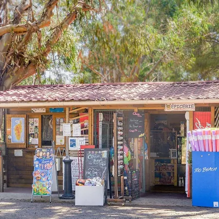 Camping U Pezzo - Mobil 4 Pieces 6/8 Personnes Climatise Mae-2285 Saint-Florent (Corsica)